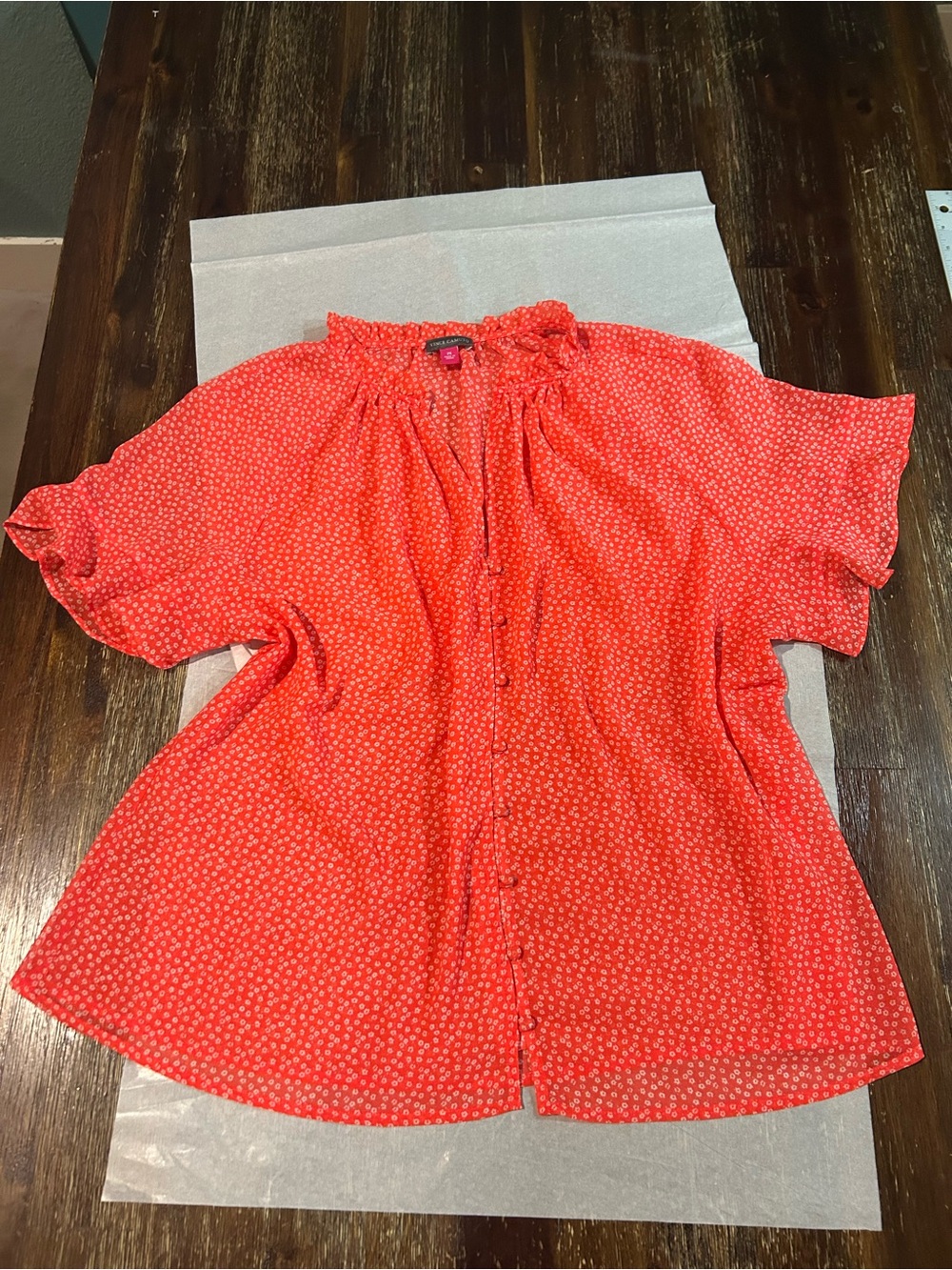 NWOT VINCE CAMUTO BLOUSE